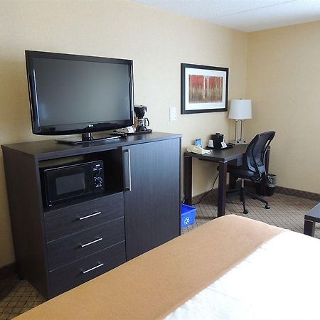 Holiday Inn Express Hamilton-Stoney Creek 외부 사진