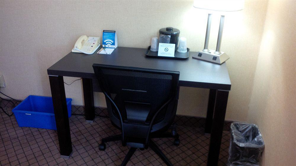Holiday Inn Express Hamilton-Stoney Creek 외부 사진