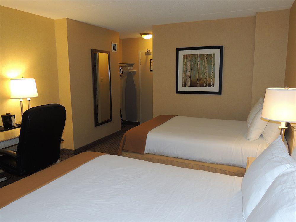 Holiday Inn Express Hamilton-Stoney Creek 외부 사진